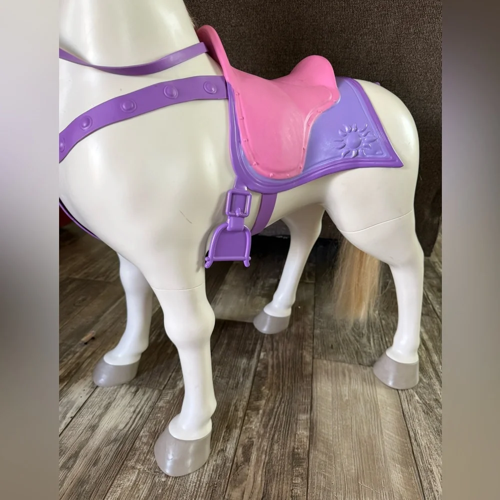 Disney Princess Playdate Maximus Horse Ride On My Size Pony 32